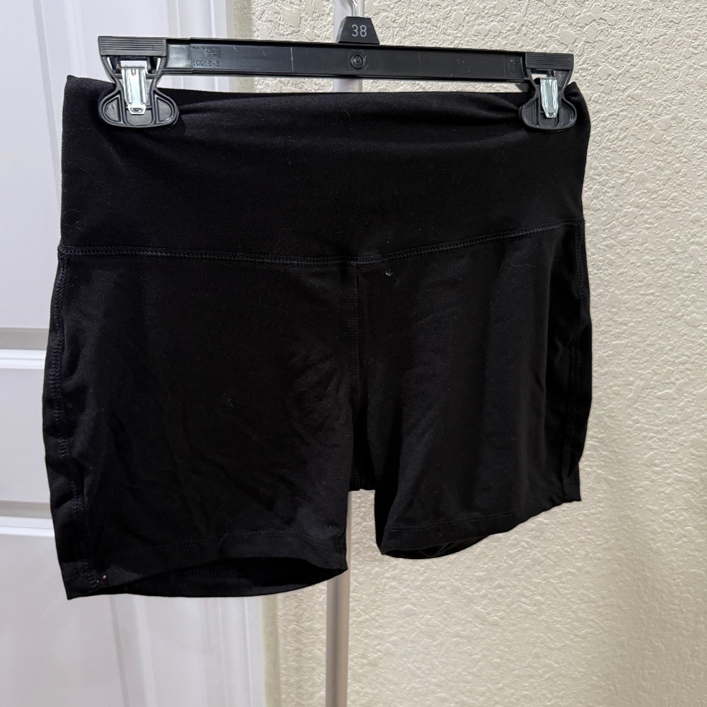 Zenana 4in Black Biker Shorts